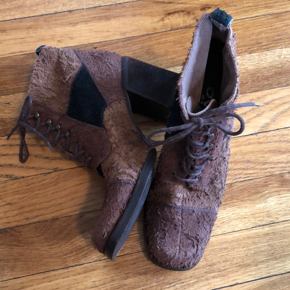 Uber Unique Vintage - image 2